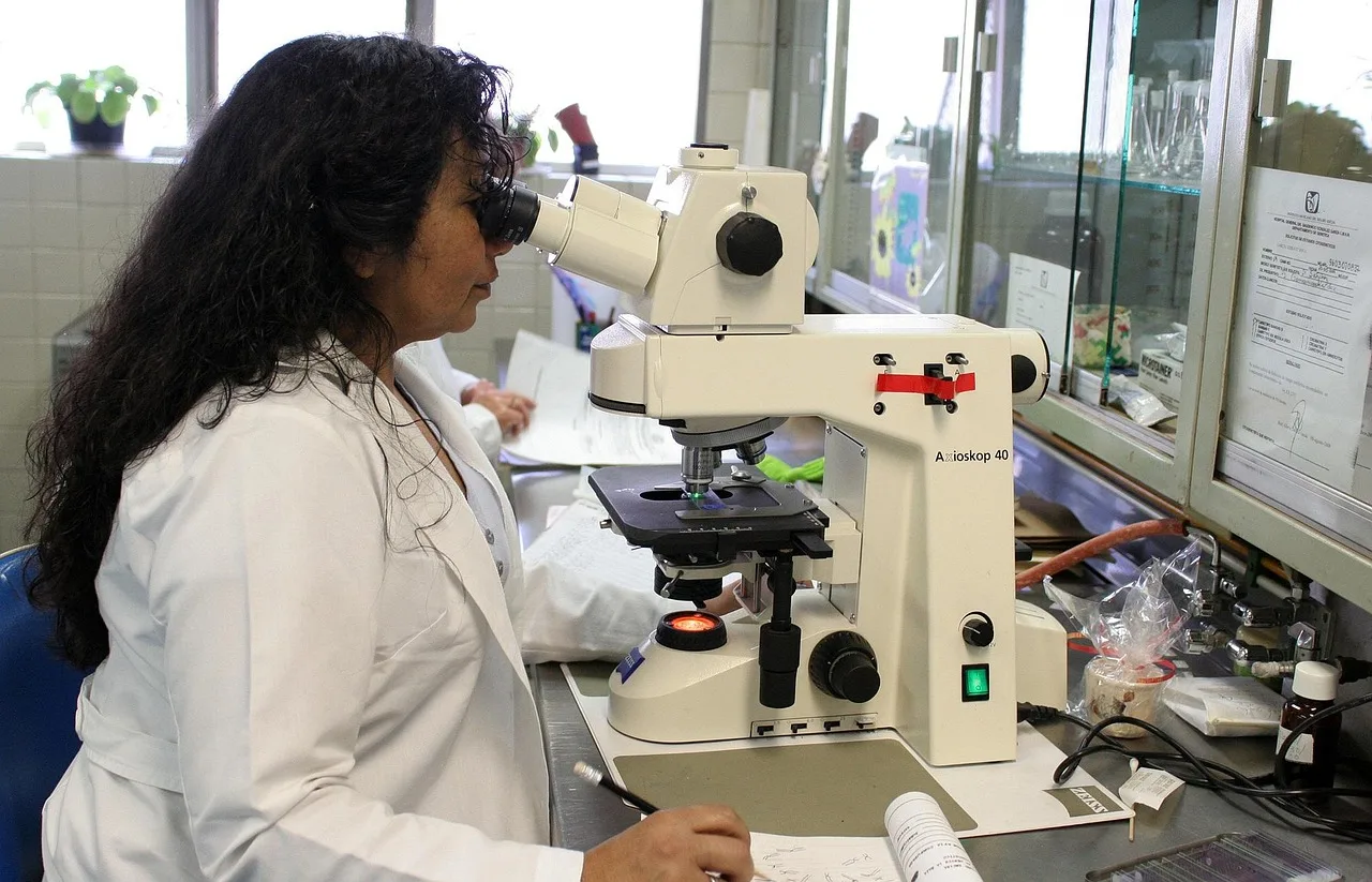 Foto dell'articolo Partenariati di ricerca con le scuole universitarie: quali strumenti di sostegno utilizzano le PMI?